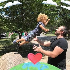 Meet your Posher, Christopher